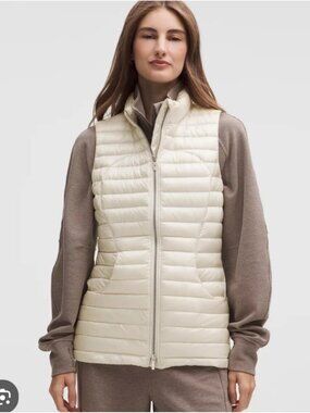 Lululemon Pack It Down Vest Lustre Light Ivory